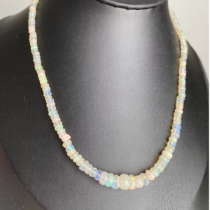 Collier Opale
